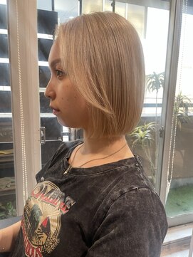 ストーリー 本川越(Story) ブロンドボブ