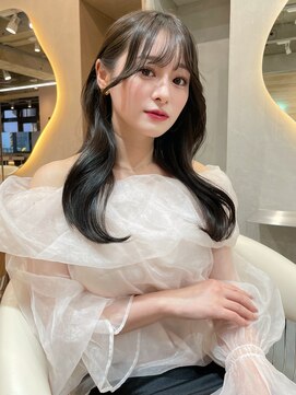 グロー 大宮(GLROW) 顔まわりカット オリーブベージュ 韓国風くびれヘア 大宮