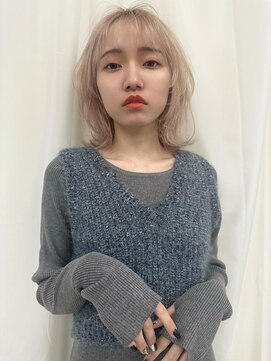 ノルン バイ シェリッシュ(Norn by sheriche) ホワイトグレーミルクティー