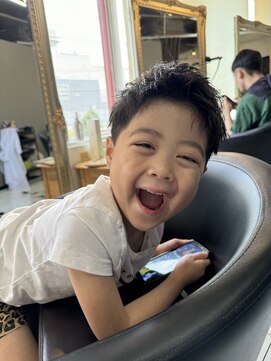 アイズ 海老名(AIZU) ジェットモヒカン　子供カット　短髪カット　メンズカット