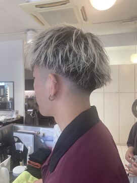 ファム 十日市店(femme) スキンフェードアップバング