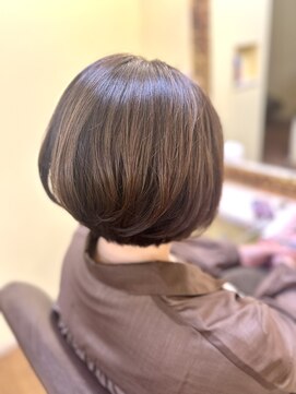 ヘアーデザイン モモ(Hair Design MoMO) 大人女性♪スッキリボブ