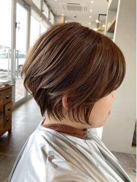 チル(chill) 丸みショート