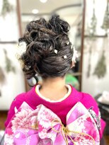 美容室 メザミー MESAMIES 和装まとめ髪アップスタイル好感度UPシンプル小花アレンジ