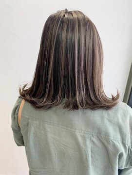 エル オオサカ 心斎橋店(L. OSAKA) ラフミディ_グレージュカラーボブウルフココアベージュ_Y25