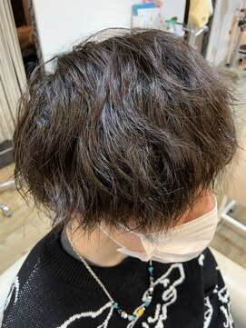 ハグエヴェック(HUG AVEC) マッシュウルフパーマ