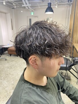 エルオム(EL.HOMME) 【RYUYA】スペインカールパーマ