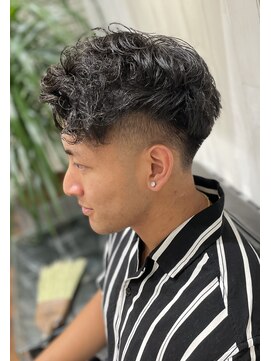 ヨシザワインク プレミアム 横浜 桜木町店(YOSHIZAWA Inc. PREMIUM) ツーブロック/スキンフェード