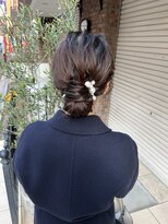トータルビューティ ジェム バイ ヘアタイム(TOTAL BEAUTY gem by HAIR TIME)&nbsp;ウェディングフォトヘアセット シニヨン
