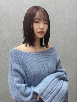 フレーム 博多店(FRAME) 韓国風顔まわりレイヤーミディアムワインレッド【福岡／博多】