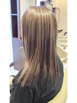 ヘアメイク アリエス 岩切店(HAIR MAKE aries) スライシングハイライト　仙台 岩切 アリエス 20代 30代 40代