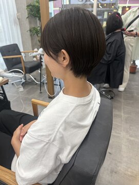 コク 千葉駅西口(COQU) 丸みショート/耳かけショート/千葉【積田佳奈】