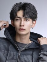 リップス レイ ギンザ(LIPPS Ray GINZA)&nbsp;コンマバングナチュラルフェザーパーマセンターパート バック