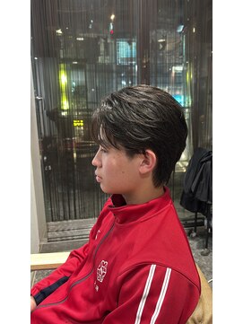 グラフィーサッポロ(Graphy sapporo) フェザーパーマ　ニュアンスパーマ　メンズカット　メンズパーマ