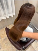 ラボアン 梅田店(lab.em.)&nbsp;梅雨の広がりやうねりを抑えるストレート