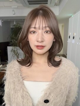 フォト 新宿(foto) くびれヘア/ミディアムヘア/シースルーバング