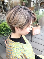 モンプ(momp) 【momp】大人キレイ 前下がりショート