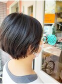フォルムを綺麗に!ショートヘア