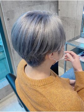 ワンズナゴヤ 名古屋栄店(ONE's NAGOYA) スペインカールスパイキーショートフェザーパーマブルーブラック