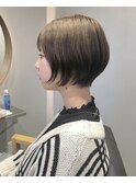 【Meg】大人可愛い×くびれショート×ひし形小顔 20代30代40代