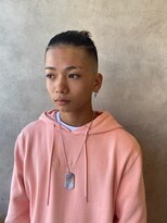 トパ タカオカ(topa takaoka)&nbsp;マンバンフェードスタイル