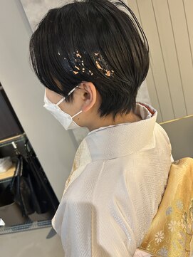 ジーク(SieG) 金箔ショートヘア