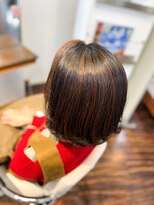 アトリエアルシュ(atelier ARCHE) エイジング毛に天然ヘナで髪質改善 大人ボブ ツヤボブ