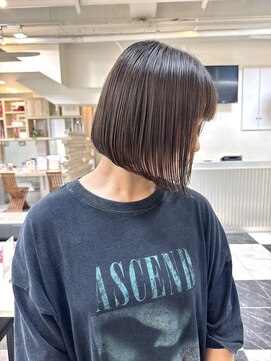 テテ(TETE) ボブ/前下がりボブ/縮毛矯正