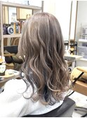 ミルクティーベージュにインナーカラー◎