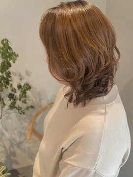 シスイ(sisui) ミディアムレイヤー/ゆるふわデジタルパーマ