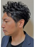 流行りのフェザーパーマ