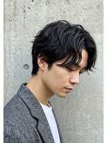 キャンバス バイ ネオリーブ 横浜西口(Canvas by neo.)&nbsp;フェザーパーマ　センターパート　ブルーブラック