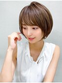 30代40代に人気の大人かわいい前髪ありのくびれショート
