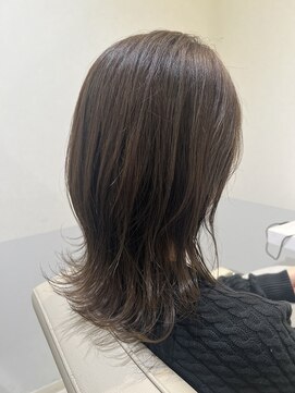 エレノア アネックス 枚方(Eleanor ANNEX) グレージュカラーに少しラベンダーで透明感を