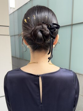 ティエラ 原宿 表参道(Tierra) 〈Tierra毛利仁美〉金箔を施したタイトシニオンヘア