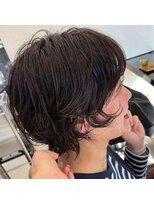 シュール(Sure)&nbsp;伸ばしかけショートにパーマを！