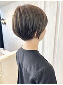福山市Caary20代30代40代人気ミルクベージュハンサムショート
