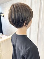 キャアリー(Caary) 福山市Caary20代30代40代人気ミルクベージュハンサムショート