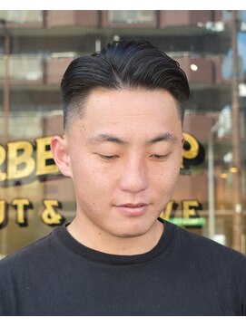 フリーク バーバーショップ 都島店(FREAK BARBER SHOP) ７３ナチュラルパート×フェード