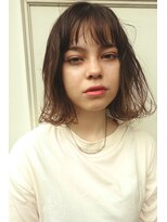 ムジーク(Musiiik)&nbsp;ミディアムレイヤースタイル