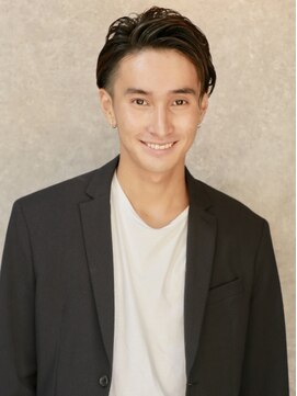 スタジオ 渋谷 原宿(Stujio) ツーブロックスタイル