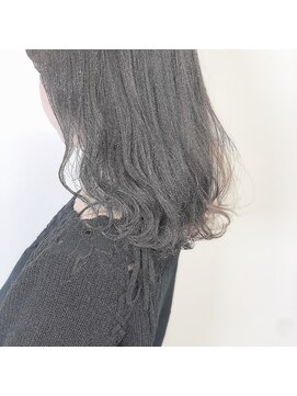 ガーランドウメダ(Garland umeda) リラックスウェーブ＿ミディアム＿000247