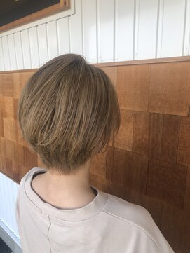 アンチ(ANTI) 大人かわいいボブ