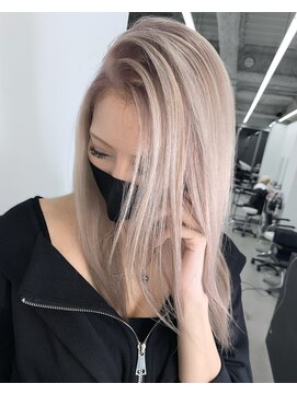 エゴル ナゴヤサカエ(ENGOL NAGOYA SAKAE) ハイトーンベージュ