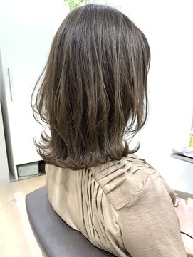 オウル(Owll) ☆Owll☆30代40代くびれヘアレイヤーボブベージュカラー