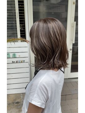 ヘアハウス ルアナ(Hair House Luana by NYNY) ラベンダーアッシュ☆