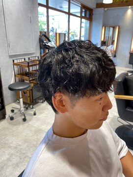 ジールサロン つくば本店 ナチュラルスパイラル×前下がりマッシュ