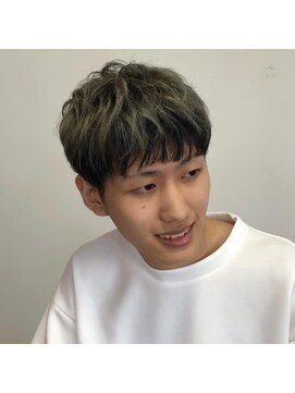 テンドルレーヴ(Tendre Reve) メンズマッシュ・ツートンカラーブルー（ブリーチ有）