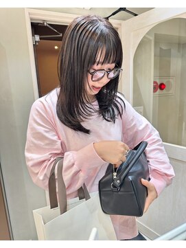 アオ 横浜(a-o) 【LISA】大人カジュアルなレイヤースタイル