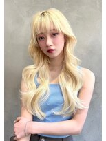 ケイト(kate)&nbsp;【kate 大宮】ブロンド×くびれ巻きスタイル